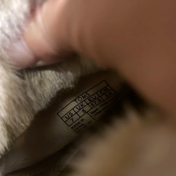 Toms boots - Picture 6 of 6